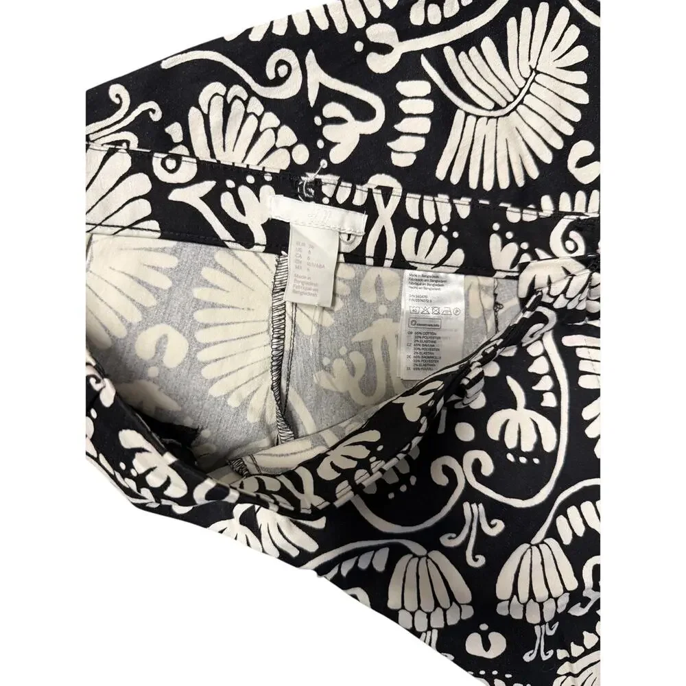 H&M Floral Ankle Stretch Pants - Black & White - Size 6